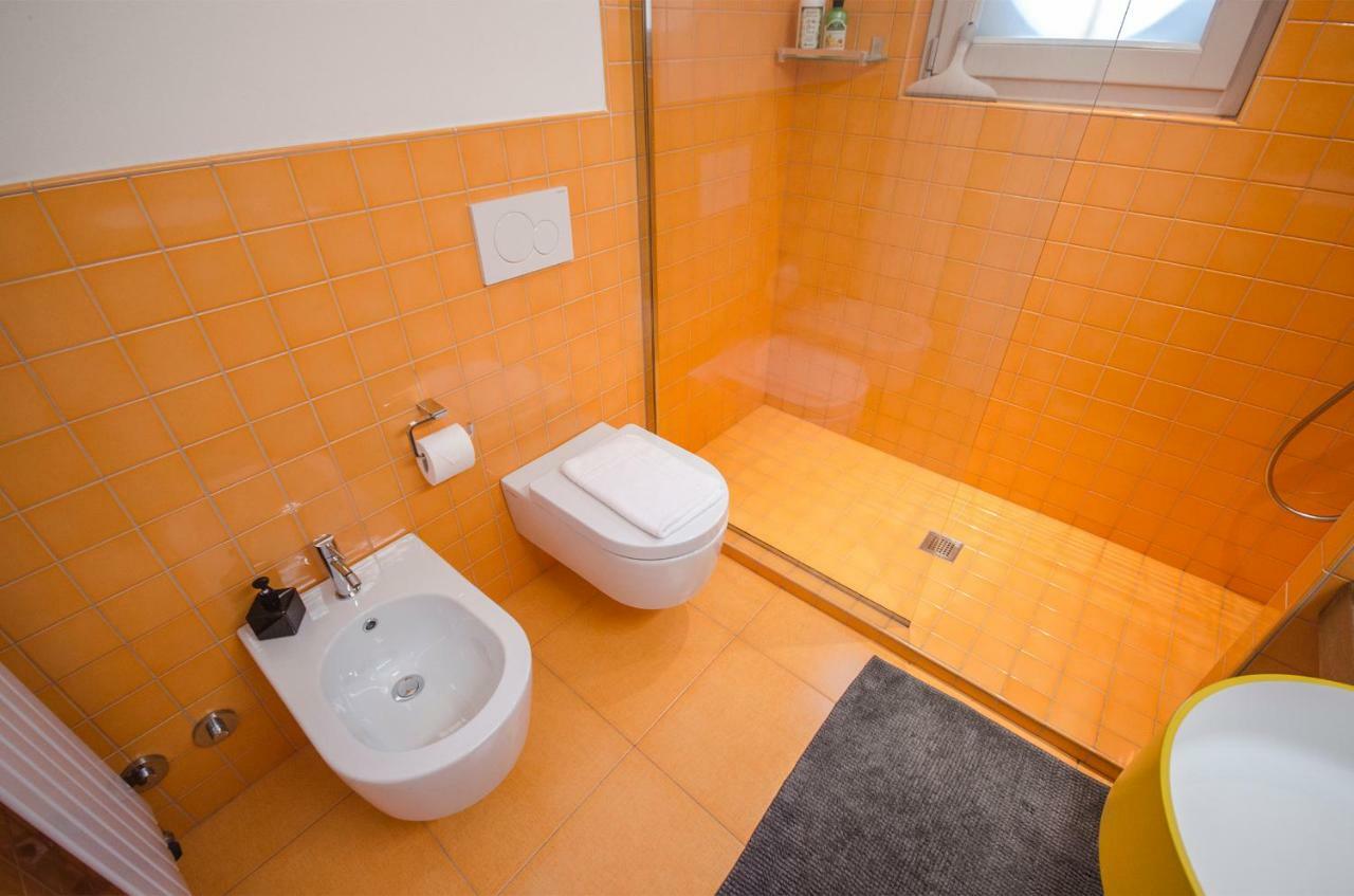 Ferienwohnung Luxury 65Mq Under The Two Towers Bologna Exterior foto