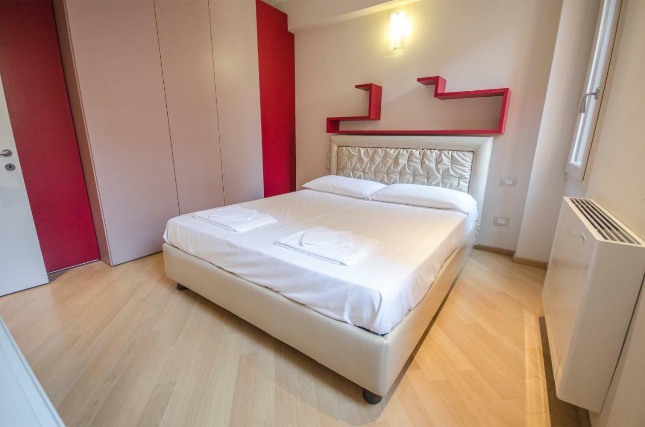 Ferienwohnung Luxury 65Mq Under The Two Towers Bologna Exterior foto